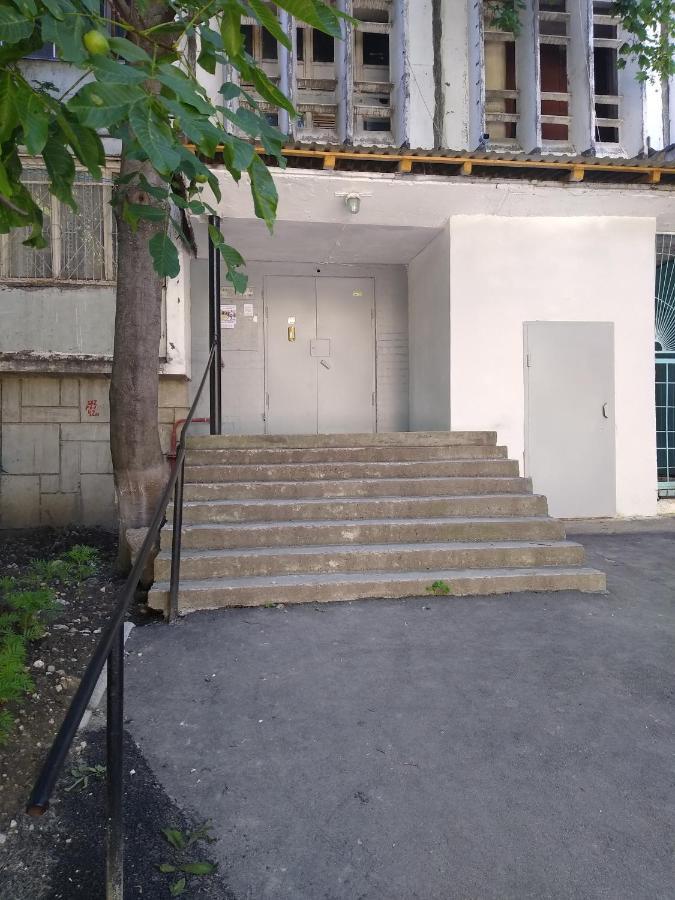 Modern Apartment Chisinau Exterior photo